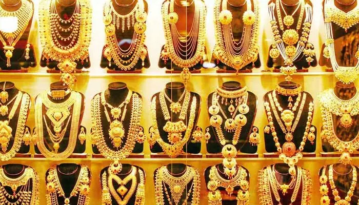 Gold Prices: పసిడి ప్రియులకు షాకింగ్ న్యూస్.. భారీగా పెరిగిన బంగారం ధరలు