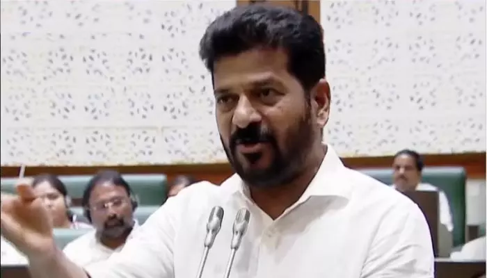 CM Revanth: ఆడబిడ్డలను అడ్డు పెట్టుకుని రాజకీయం చేస్తారా : బీఆర్ఎస్‌పై సీఎం రేవంత్‌రెడ్డి ఫైర్