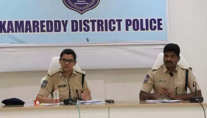 district SP : మత్తు పదార్థాలు, పేకాట పై ఉక్కు పాదం మోపాలి..