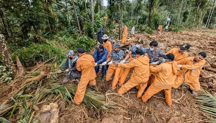 kerala Wayanad: వయనాడ్‌లో ఆరోరోజుకు చేరిన సహాయక చర్యలు