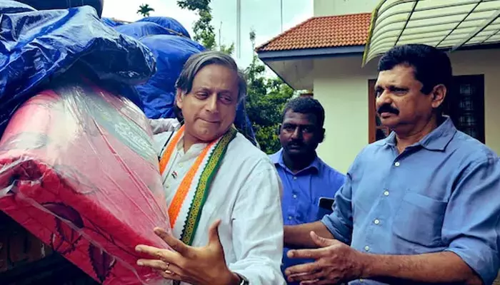 Shashi tharoor: వయనాడ్ విషాదం..వివాదాస్పదంగా మారిన శశిథరూర్ పోస్ట్