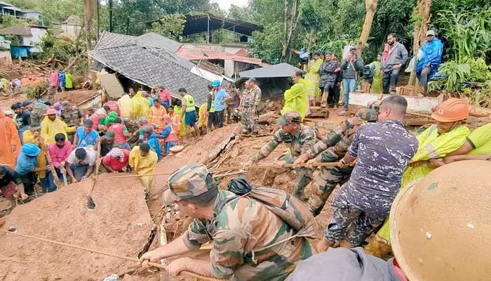 వయనాడ్ విషాదంపై తెలంగాణ మంత్రి కీలక వ్యాఖ్యలు