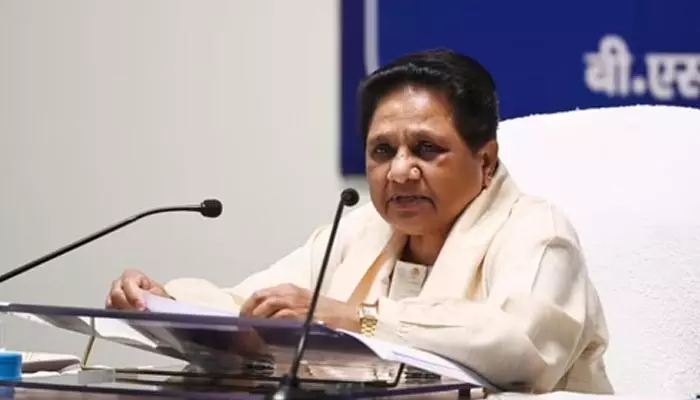 Mayawati: సుప్రీంకోర్టు తీర్పుతో ఏకీభవించం.. ఎస్సీ, ఎస్టీ వర్గీకరణపై మాయవతి