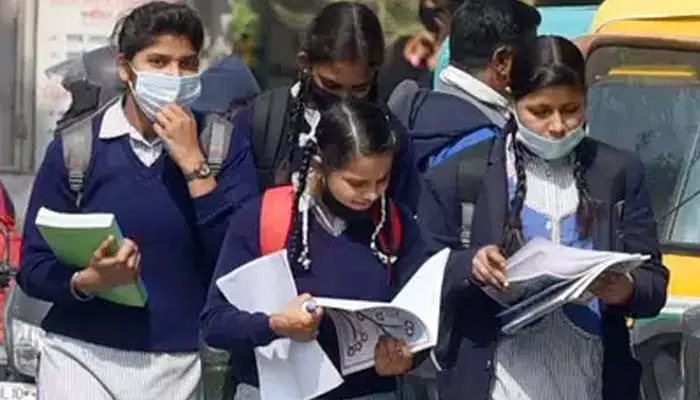 New rule for schools: పంద్రాగస్టు నుంచి స్కూల్స్ లో కొత్త రూల్.. గుడ్ మార్నింగ్ స్థానంలో..!