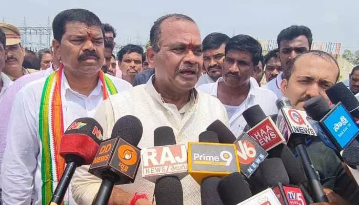 Minister Komatireddy : రాష్ట్ర అభివృద్ధి ఒక్క సీఎం రేవంత్ రెడ్డితోనే సాధ్యం