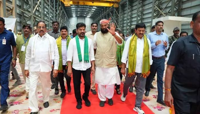 CM Revanth Reddy : రేయింబవళ్లు కష్టపడి పంప్ హౌస్‌లో నీరు పారేలా చేశాం