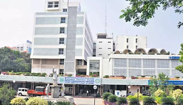 GHMC: ఆదాయం‌పై అశ్రద్ధ.. దుబారా పైనే శ్రద్ధ..!