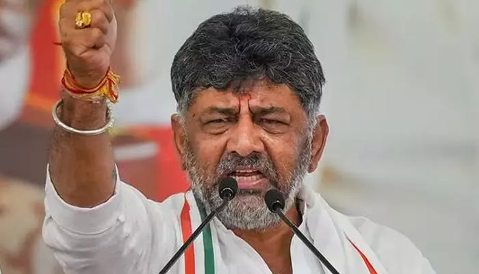 Karnataka congress: గవర్నర్ నిర్ణయంపై కాంగ్రెస్ ఫైర్.. కర్ణాటకలో నిరసనలకు పిలుపు