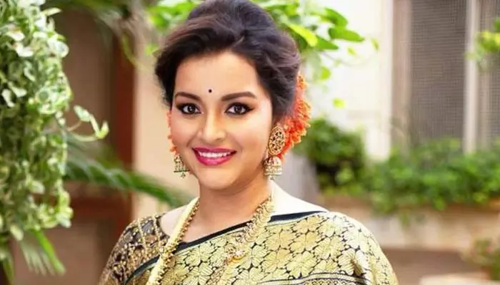 Renu Desai: ప్లీజ్ ఇది మీ ఫ్రెండ్స్‌కు షేర్ చేసి నాకు సాయం చేయండంటూ రేణు దేశాయ్ పోస్ట్