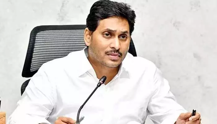 జగన్‌ విదేశీ పర్యటనకు అనుమతి ఇవ్వొద్దు: కోర్టును కోరిన సీబీఐ