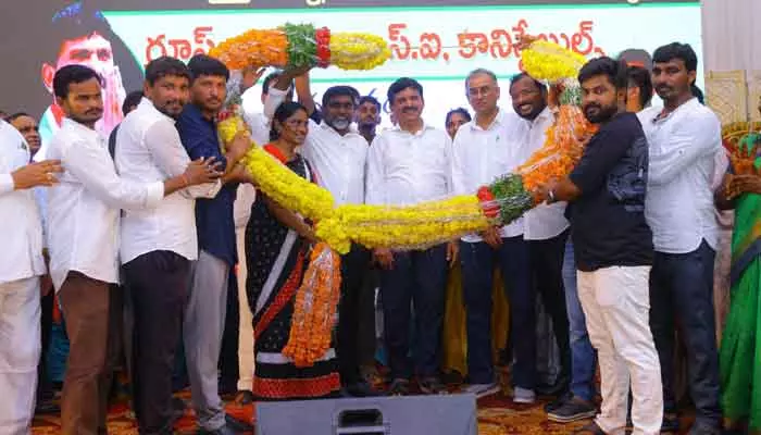 పరీక్షలు రద్దు చేయించేందుకు బీఆర్ ఎస్ కుట్రలుః మంత్రి పొంగులేటి