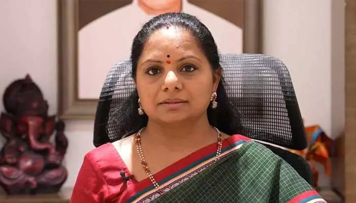 MLC Kavitha: ఎమ్మెల్సీ కవితకు మరోసారి అస్వస్థత.. రేపు ఢిల్లీకి కేటీఆర్, హరీశ్ రావు!