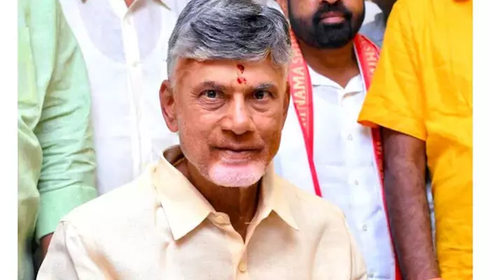 AP:ఏలూరు పర్యటనలో సీఎం చంద్రబాబుకు ఎదురైన ఆసక్తికర సన్నివేశం..ఏంటంటే?