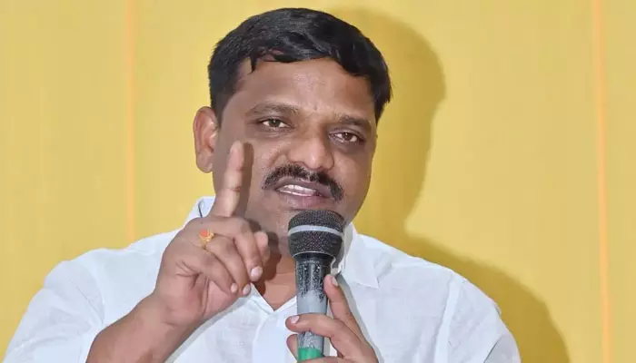 MLC ఎన్నికల్లో నన్ను ఓడించేందుకు కొందరు నేతలు కుట్ర.. తీన్మార్ మల్లన్న సంచలన వ్యాఖ్యలు