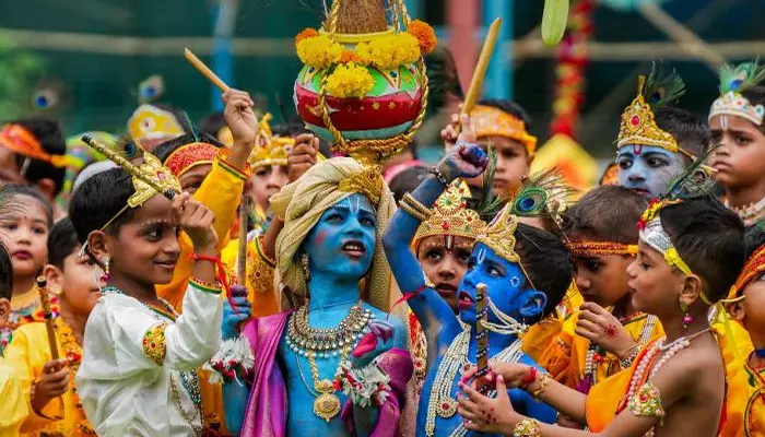 Janmashtami: జన్మాష్టమికి దేశమంతటా రూ.25 వేల కోట్ల వ్యాపారం