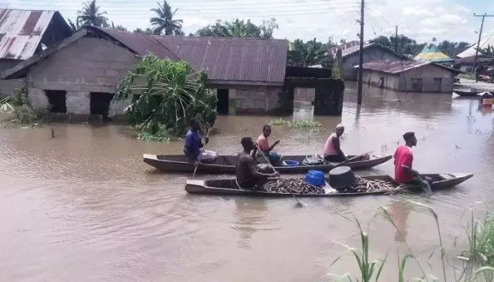 Nigeria : ముంచెత్తిన వరదలు.. 179 మంది మృతి.. నిరాశ్రయులైన 2 లక్షల మంది