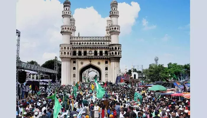 Milad-un-Nabi: హైదరాబాద్‌లో మిలాద్ ఉన్ నబీ వేడుకలు వాయిదా..!