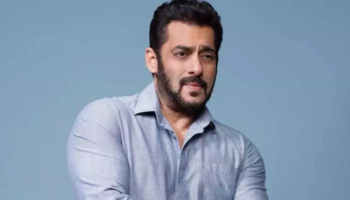 Salman Khan: స్టార్ హీరో సల్మాన్ ఖాన్‌కు గాయం.. సరిగ్గా కూర్చోలేని పరిస్థితి (వీడియో)