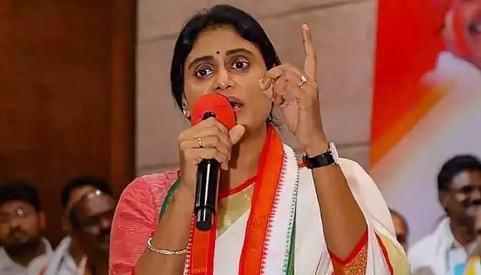 YS Sharmila:‘ఆ విషయంలో జగన్ బాటలోనే ప్రస్తుత సీఎం చంద్రబాబు’..వైఎస్ షర్మిల సంచలన వ్యాఖ్యలు