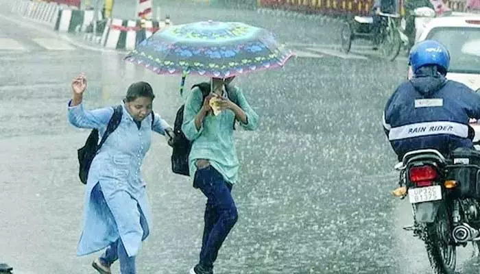 Rain Updates: తెలంగాణలో మరోసారి అతిభారీ వర్షాలు