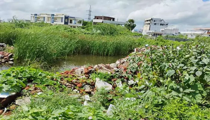 కబ్జా కోరల్లో భీంగల్ రాతం చెరువు.. విచారణ చేయిస్తే వెలుగులోకి రానున్న వాస్తవాలు