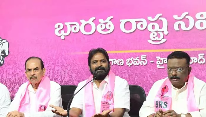 కాంగ్రెస్ పార్టీ రౌడీయిజం చేస్తోంది : మాజీ మంత్రులు శ్రీనివాస్ గౌడ్, మహమూద్ అలీ