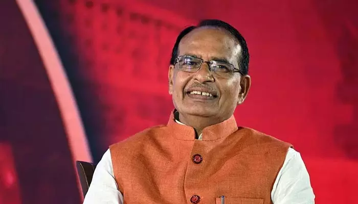 Shivraj singh: ప్రజల దృష్టి మరల్చేందుకే మమతా బెనర్జీ ప్రయత్నం.. కేంద్ర మంత్రి శివరాజ్ సింగ్