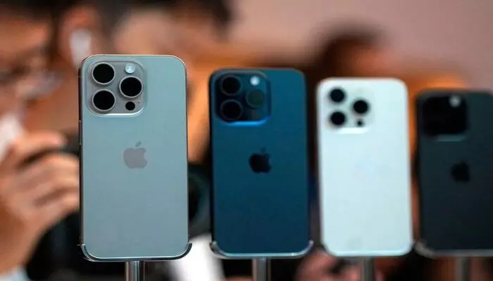 IPhone: 2025 నుంచి అన్ని ఐఫోన్‌లలో ఓఎల్ఈడీ డిస్‌ప్లే