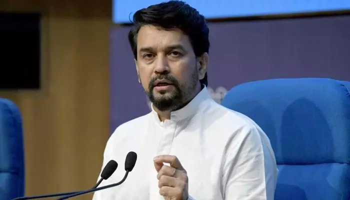 Anurag Thakur: హిమాచల్ ప్రభుత్వం ఉద్యోగులను హింసిస్తోంది.. బీజేపీ ఎంపీ అనురాగ్ ఠాకూర్