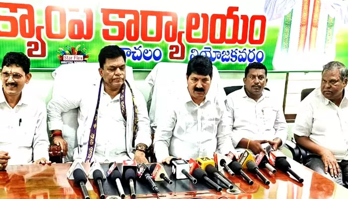 ప్రజలందరూ అప్రమత్తంగా ఉండాలి