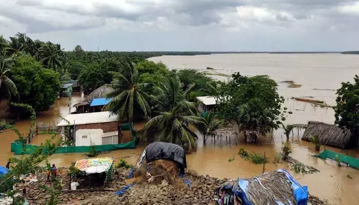 ప్రకృతి ఎలుగెత్తిన కోపం