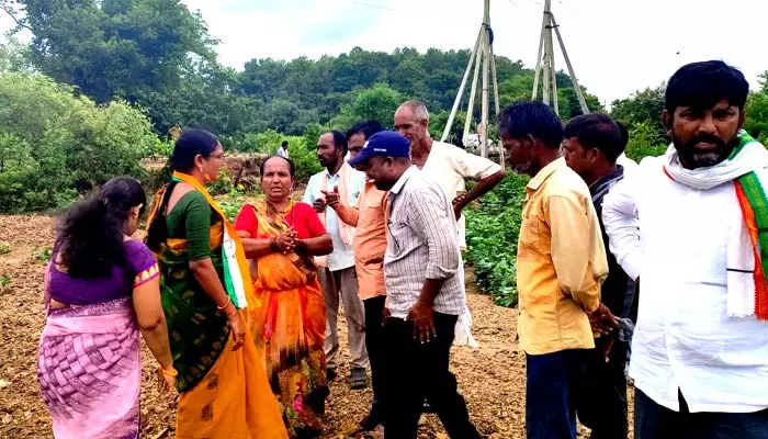 న‌ష్టపోయిన రైతులను ఆదుకుంటాం