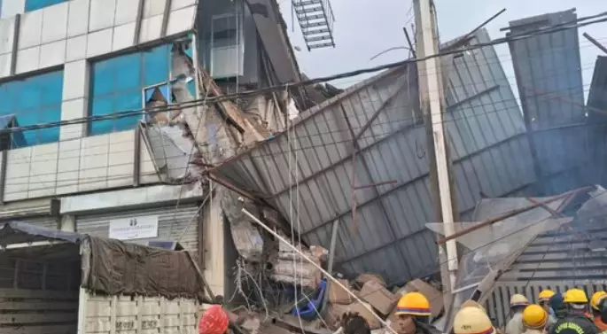 Lucknow building collapse: బిల్డింగ్ కూలిన ఘటనలో ఎనిమిదికి చేరిన మృతుల సంఖ్య