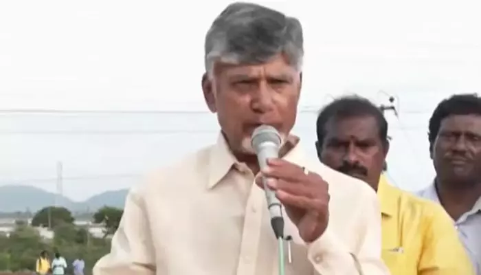 CM Chandrababu: బుడమేరు గండ్ల పాపం గత ప్రభుత్వానిదే: సీఎం చంద్రబాబు సంచలన వ్యాఖ్యలు