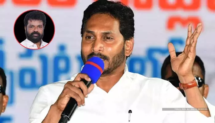 వరదలను డైవర్ట్ చేసేందుకే నందిగం అరెస్ట్.. మాజీ సీఎం జగన్ సంచలన వ్యాఖ్యలు