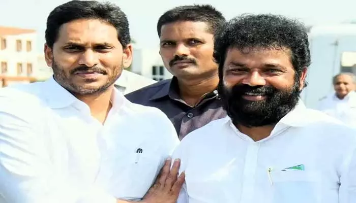 బాధితులు వద్దు.. హంతకులే ముద్దు!