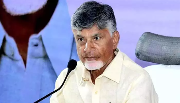 CM Chandrababu : ఆర్ అండ్ బీ శాఖపై.. ఏపీ సీఎం చంద్రబాబు సమీక్ష!