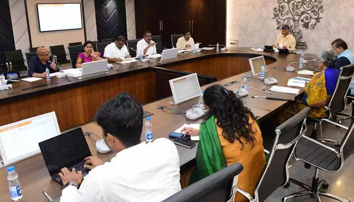 CM Chandrababu:వరద బాధితులకు పరిహారం పై సీఎం చంద్రబాబు సమీక్ష