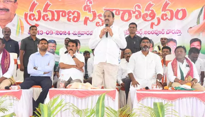 Minister Thummala : ఎన్ని అడ్డంకులు ఎదురైనా రుణమాఫీ చేస్తాం