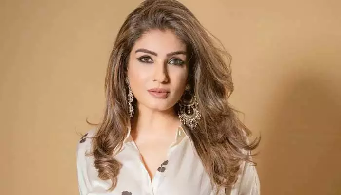 Raveena Tandon: చాలా పెద్ద తప్పు చేశాను క్షమించండి.. రవీనా టాండన్ ఎమోషనల్ పోస్ట్