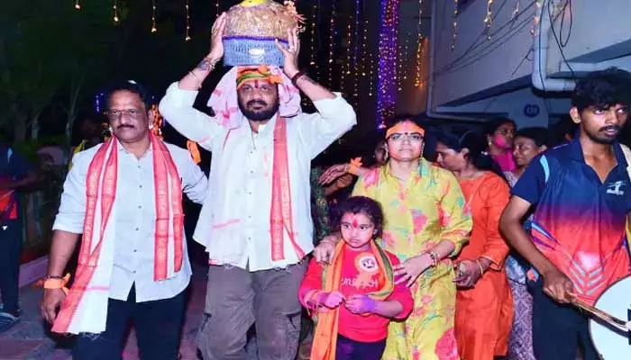 Ganesh Laddu: గణేషుడి లడ్డూకు.. వేలంలో రికార్డు ధర!