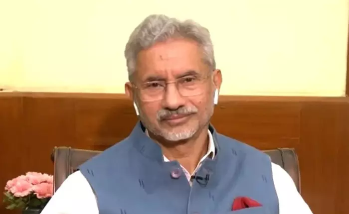 S Jaishankar On Bangladesh Ties: బంగ్లాతో సంబంధాలపై జైశంకర్ ఏమన్నారంటే?