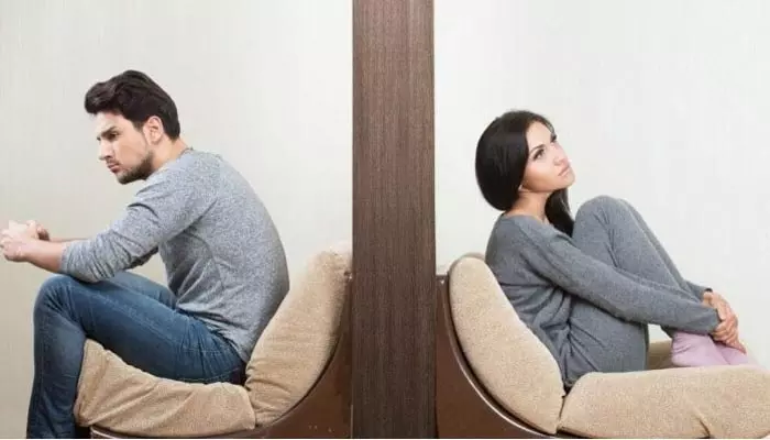 Divorce Reasons : ఓర్నీ.. విడాకులా.. చాక్లెట్లా..! డివోర్స్ కోసం మరీ ఇన్ని వింతలా!!