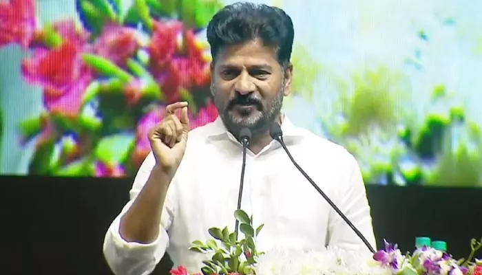 CM Revanth: పారిశ్రామికవేత్తలకు తెలంగాణ వడ్డించిన విస్తరి: సీఎం రేవంత్‌రెడ్డి కీలక వ్యాఖ్యలు