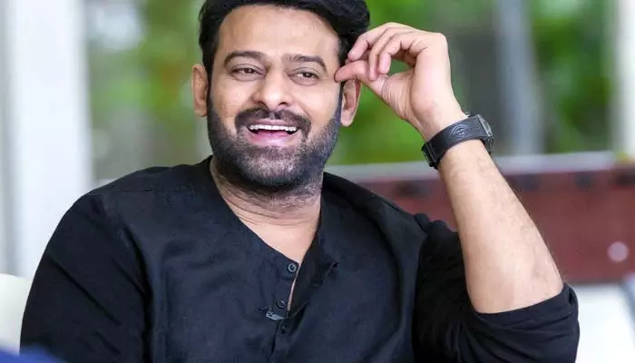 Prabhas : ఒకేసారి మూడు ప్రాజెక్టులు.. ఫుల్ బిజీగా ఉన్న డార్లింగ్