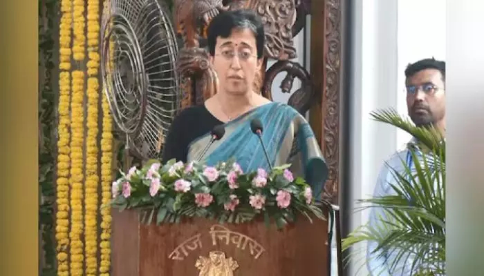 Atishi : కేజ్రీవాల్‌ను మళ్లీ సీఎం చేద్దాం.. ఢిల్లీ ప్రజలకు సీఎం అతిషి పిలుపు