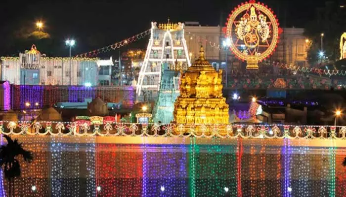 Tirumala Darshan Timings: తిరుమలలో భక్తుల రద్దీ సాధారణం.. శ్రీవారి దర్శనానికి పట్టే సమయం ఎంతంటే.?