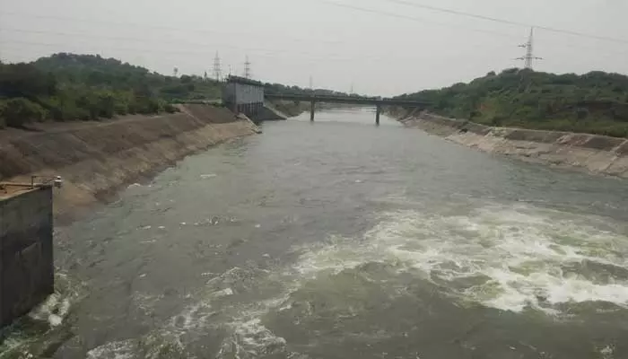 శ్రీరామ్ సాగర్ ప్రాజెక్టులోకి 14,000 క్యూసెక్కుల వరద నీళ్లు..