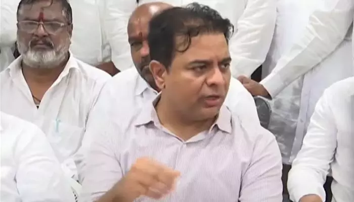 KTR: ‘హైడ్రా’ పేరుతో ప్రభుత్వం హైడ్రామాలు చేస్తోంది: కేటీఆర్ హాట్ కామెంట్స్