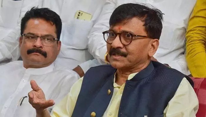 Sanjay Raut: ఎంపీ సంజయ్ రౌత్‌కు షాక్.. పరువు నష్టం కేసులో15 రోజుల జైలు శిక్ష